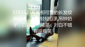 大学女厕全景偷拍20位漂亮学妹各种姿势嘘嘘各种美鲍亮瞎你的眼 (18)