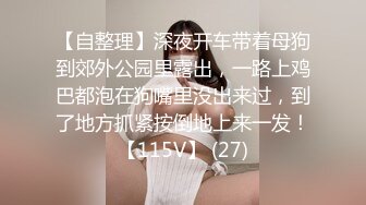 白嫩大奶美女，放开尺度露逼诱惑，揉捏奶子肉感大肥臀，掰穴特写小洞很紧致