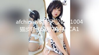 【新片速遞】✿淫娃欲姐4.12✿ 美少妇勾引修水工 大叔帮忙扶着竟然发现女子没穿内裤 手指一顿扣 反被女子榨射三次 精液都榨干了[830MB/MP4/1:12:13]