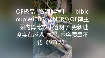 偷拍公司财务部蓝色长裙女神