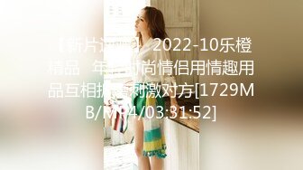 商场女厕全景偷拍多位美女嘘嘘各种美鲍完美呈现