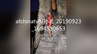 露脸清纯萝莉少女『小兔绵绵』✿福利私拍，长得越乖玩的越嗨超级反差的女孩子，清纯淫荡切换只在一瞬间