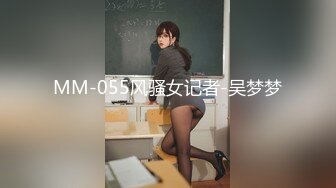 [MP4/1.7G]河北绿帽大神携娇妻小惠4P手持DV自拍 两个单男享受女主的口活