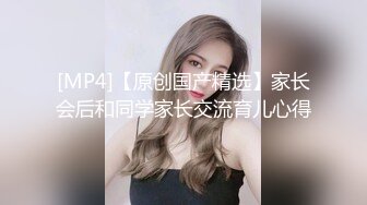 《我和妈妈的乱伦史》外婆住在隔壁??第一次操穿黑丝的妈妈 小声对白（妈妈首度露脸）